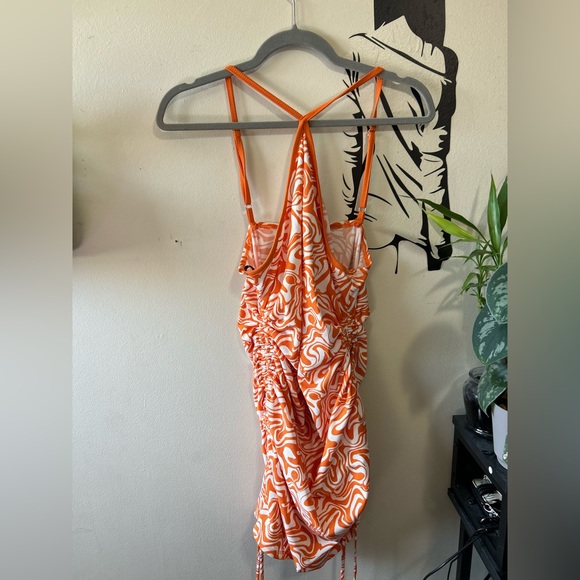 Forever 21 Ruched Dress - Picture 7 of 8